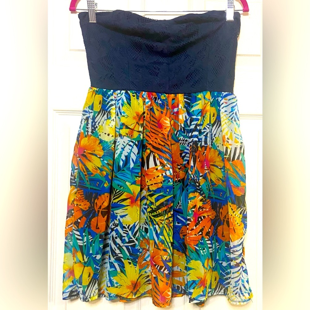City Triangles Strapless Dress Womens Sz L Navy Embroidered Top & Floral Skirt